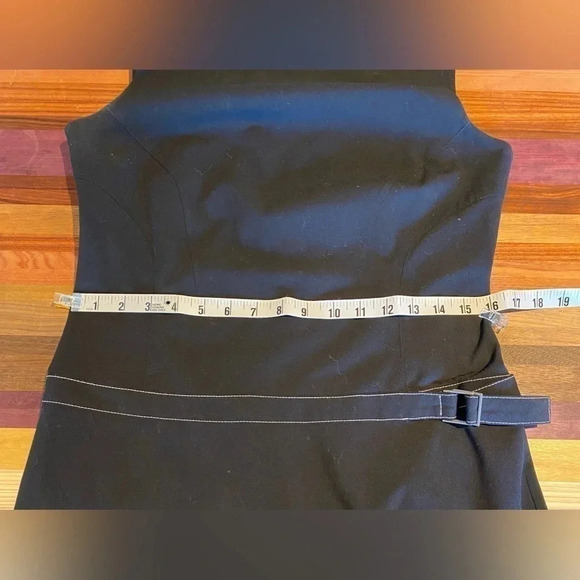 The Limited  Black Dress with white stitched "belt", size 8 - Picture 6 of 6